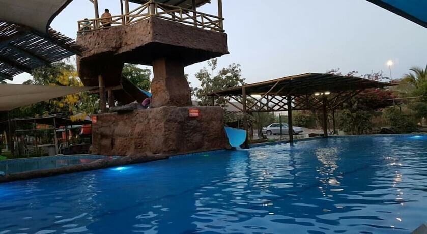 Imagen general del Hotel Navola Inn. Foto 4