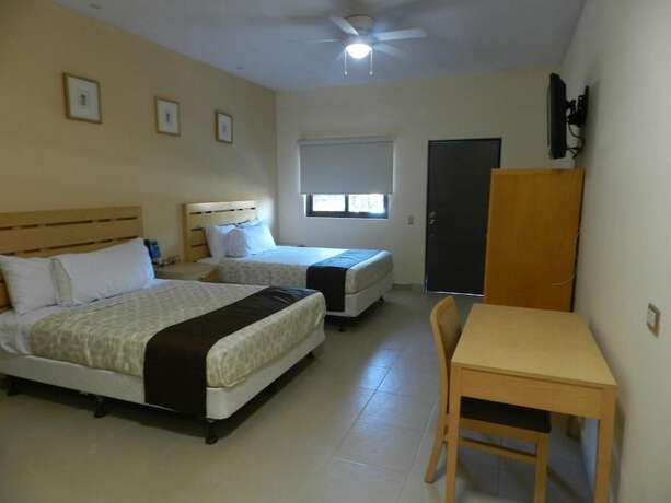 Imagen general del Hotel Navola Inn. Foto 10