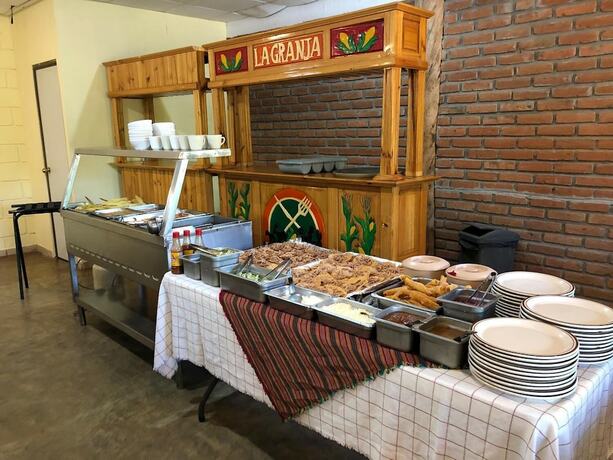 Imagen general del Hotel Navola Inn. Foto 14