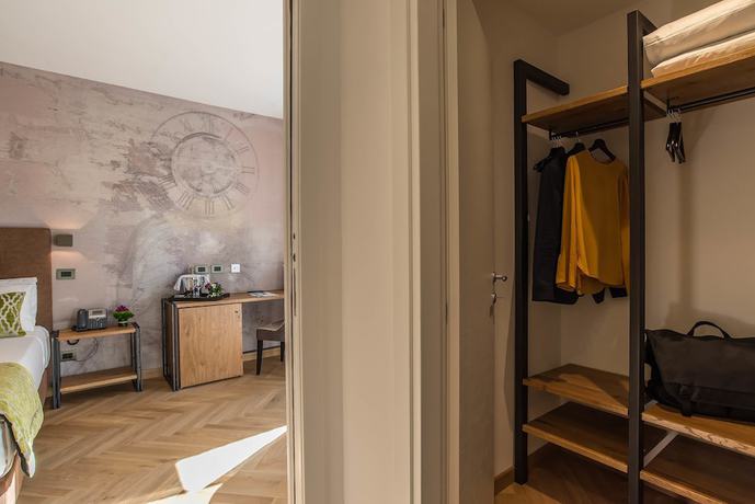 Imagen de la habitación del Hotel Navona Essence. Foto 4