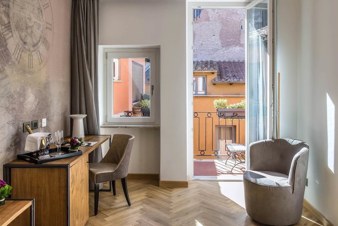 Imagen de la habitación del Hotel Navona Essence. Foto 16