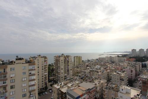 Imagen de la habitación del Hotel Navona, Mersin. Foto 4
