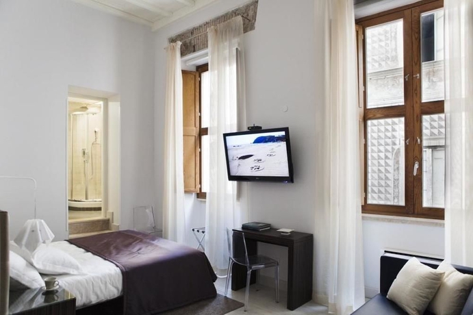Imagen de la habitación del Hotel Navona Palace Collection. Foto 3