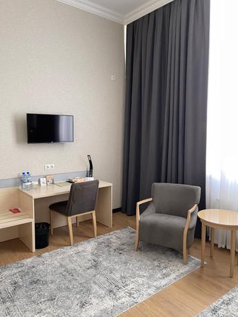 Imagen de la habitación del Hotel Navruz. Foto 7