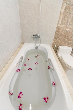 Imagen de la habitación del Hotel Navy Cam Ranh. Foto 10