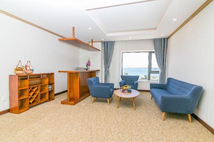 Imagen de la habitación del Hotel Navy Cam Ranh. Foto 19