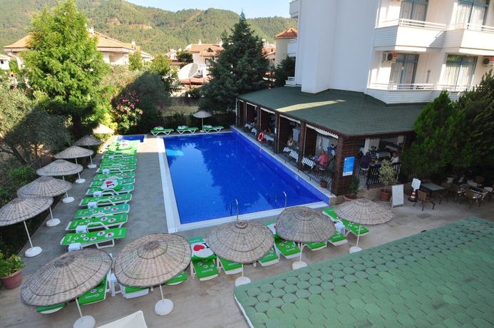Imagen de la piscina del Hotel Navy, İ&ccedil;meler. Foto 15