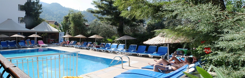 Imagen de la piscina del Hotel Navy, İ&ccedil;meler. Foto 16