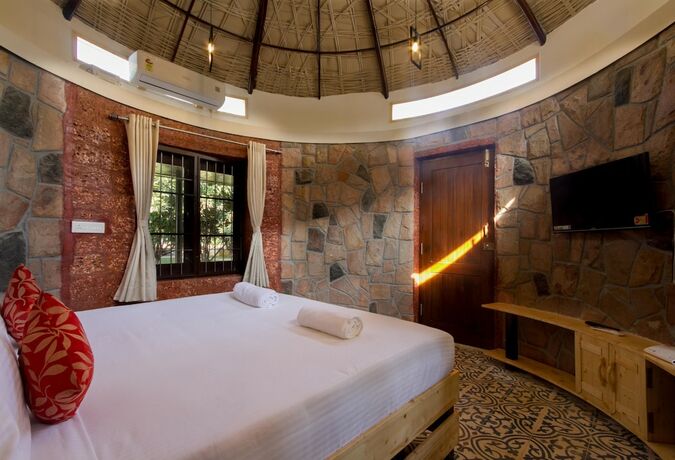 Imagen de la habitación del Hotel Navyya\'s. Foto 15