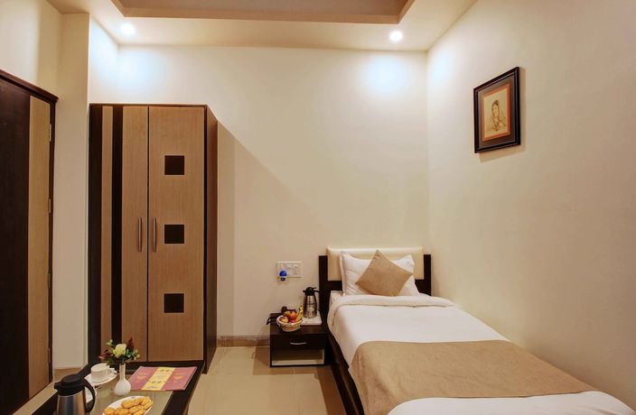 Imagen de la habitación del Hotel Nawalgarh Plaza. Foto 13