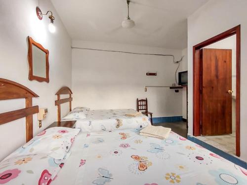 Imagen general del Hotel Naxhiely. Foto 6