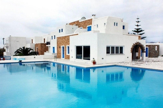 Imagen general del Hotel Naxos Holidays. Foto 4