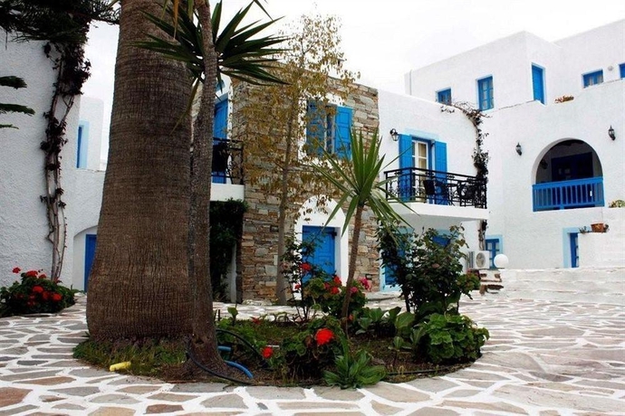 Imagen general del Hotel Naxos Holidays. Foto 7