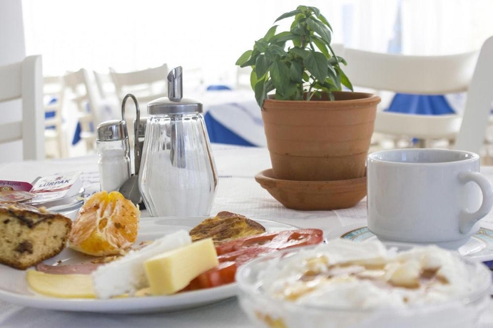 Imagen general del Hotel Naxos Holidays. Foto 9