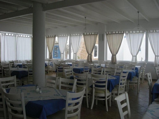 Imagen general del Hotel Naxos Holidays. Foto 11