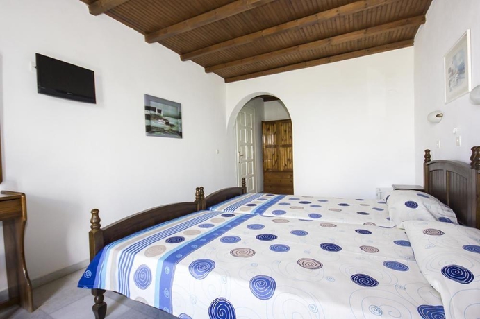 Imagen general del Hotel Naxos Holidays. Foto 15