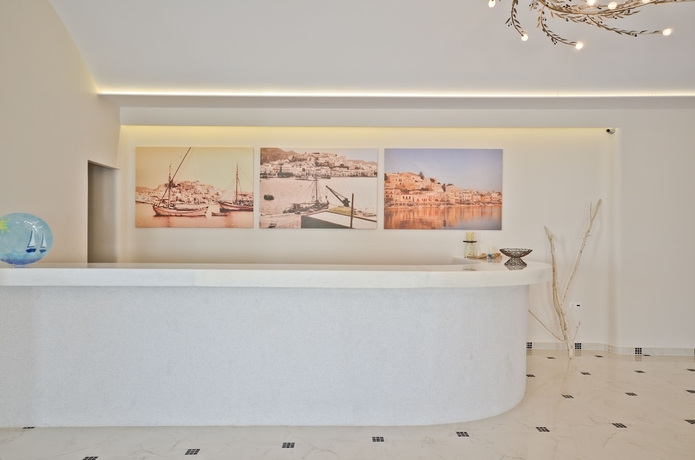 Imagen de los interiores del Hotel Naxos Island. Foto 16