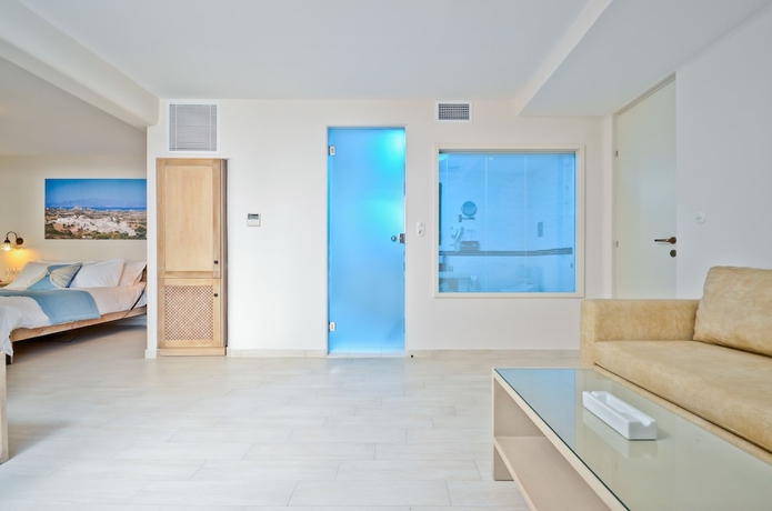 Imagen de la habitación del Hotel Naxos Island. Foto 10