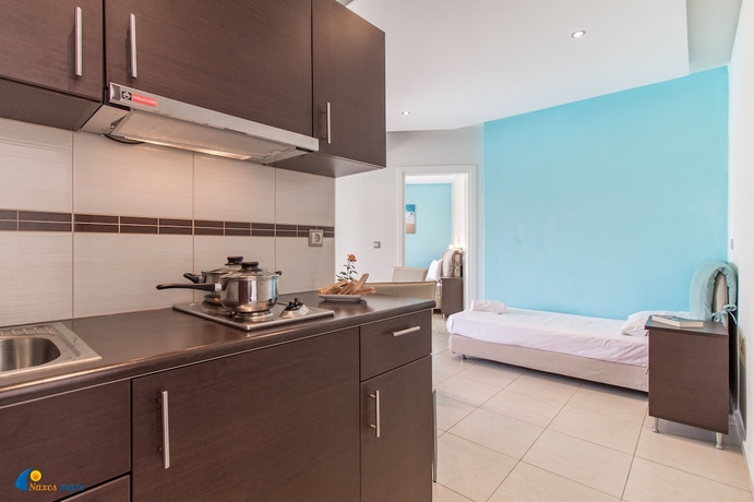 Imagen de la habitación del Hotel Naxos Mare Studios. Foto 17