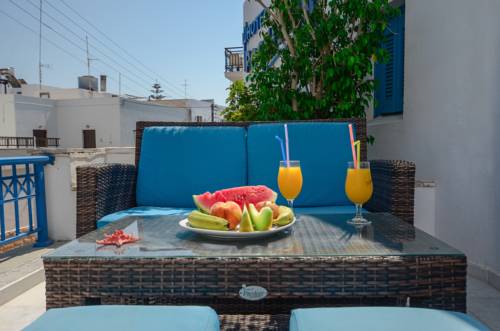 Imagen de la habitación del Hotel Naxos Poseidon. Foto 3