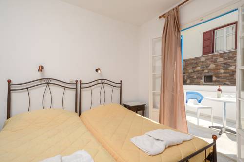 Imagen de la habitación del Hotel Naxos Poseidon. Foto 6