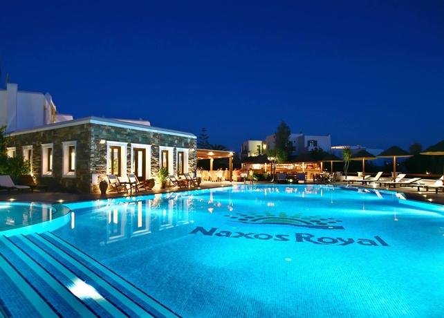 Imagen de la piscina del Hotel Naxos Resort Beach. Foto 9