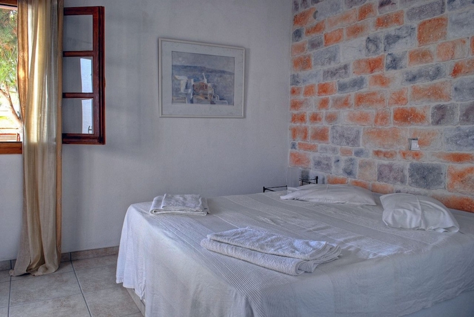 Imagen de la habitación del Hotel Naxos Summerland resort. Foto 7