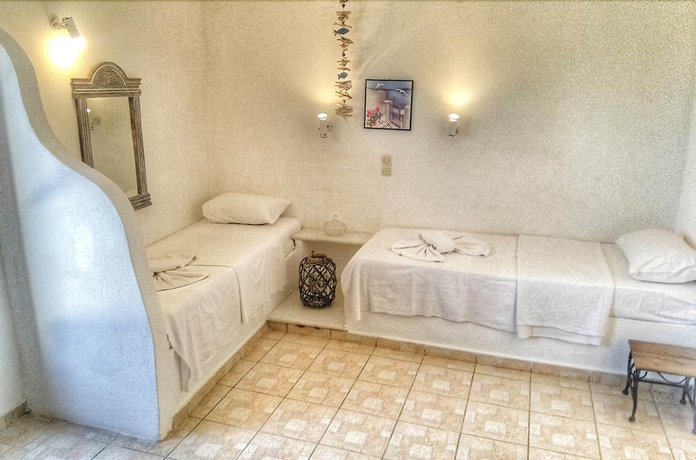 Imagen de la habitación del Hotel Naxos Summerland resort. Foto 8