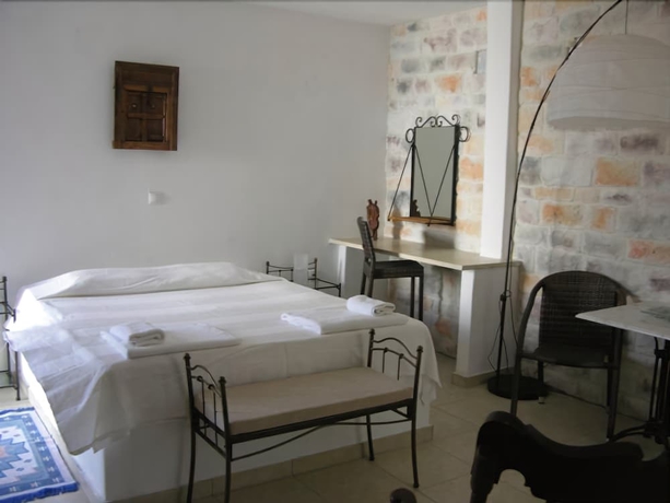 Imagen de la habitación del Hotel Naxos Summerland resort. Foto 11
