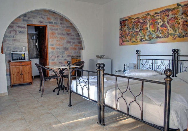 Imagen de la habitación del Hotel Naxos Summerland resort. Foto 12