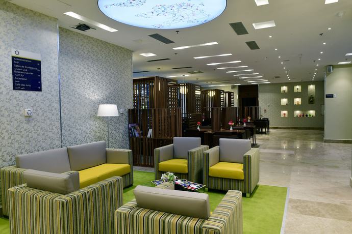 Imagen del bar/restaurante del Hotel Naya, Bab Ezzouar. Foto 2