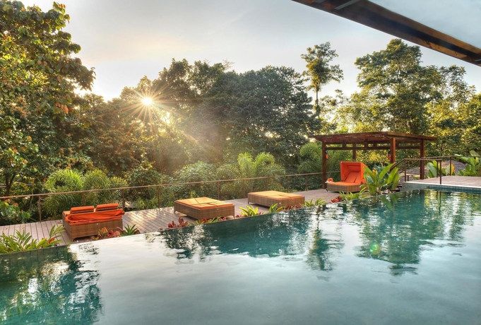 Imagen de la piscina del Hotel Nayara Springs - Adults Only. Foto 16