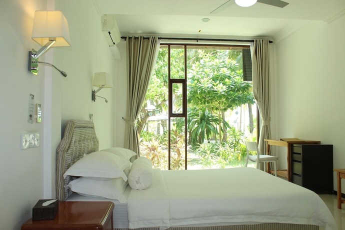 Imagen de la habitación del Hotel Nazaki Beach. Foto 12