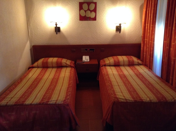 Imagen de la habitación del Hotel Nazareth, Lisboa. Foto 1