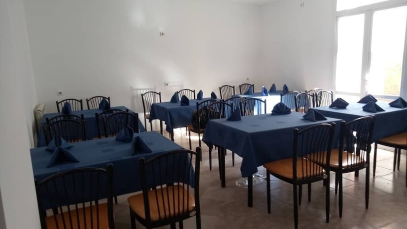 Imagen del bar/restaurante del Hotel Nazel El Yassamine. Foto 4