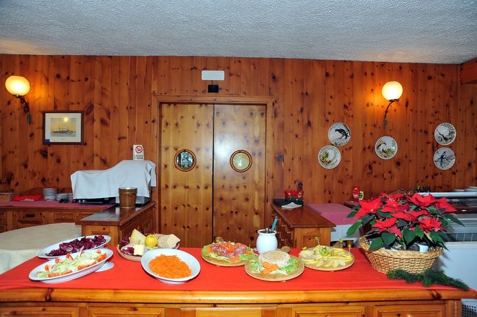 Imagen del bar/restaurante del Hotel Nazionale, Bormio. Foto 3