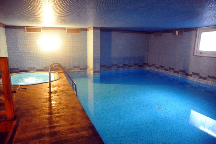 Imagen de la piscina del Hotel Nazionale, Bormio. Foto 15
