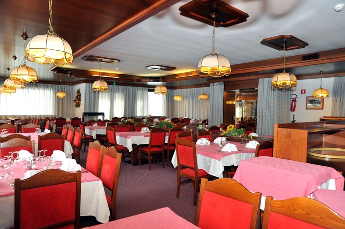 Imagen del bar/restaurante del Hotel Nazionale, Bormio. Foto 7