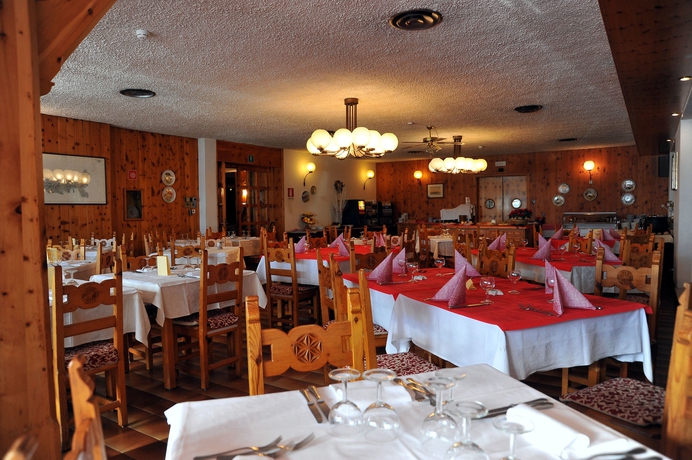 Imagen del bar/restaurante del Hotel Nazionale, Bormio. Foto 8