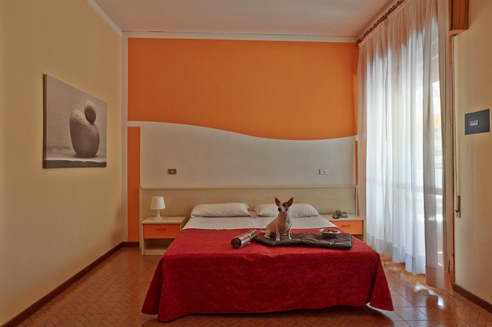 Imagen de la habitación del Hotel Nazionale, Lido Di Jesolo. Foto 5