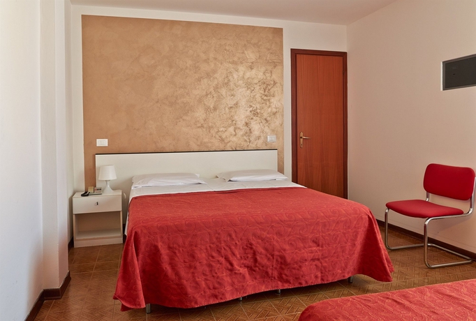Imagen de la habitación del Hotel Nazionale, Lido Di Jesolo. Foto 10