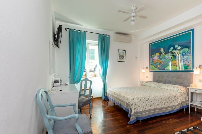 Imagen de la habitación del Hotel Nazionale Portofino. Foto 21