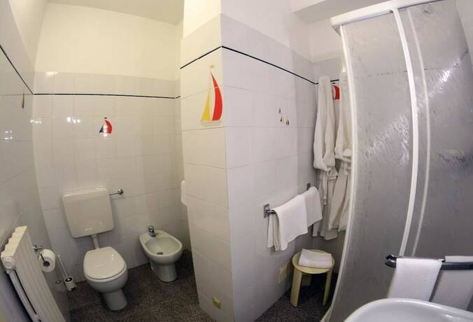 Imagen de la habitación del Hotel Nazionale Portofino. Foto 27