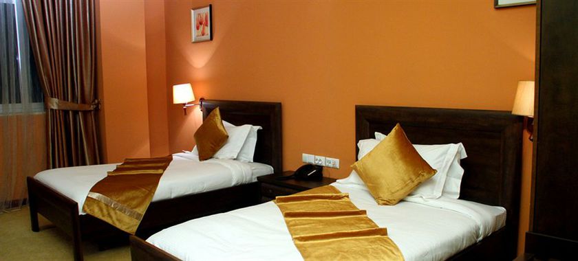 Imagen del bar/restaurante del Hotel Nazra. Foto 3