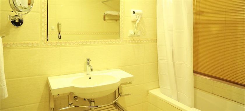 Imagen de los interiores del Hotel Nazra. Foto 14