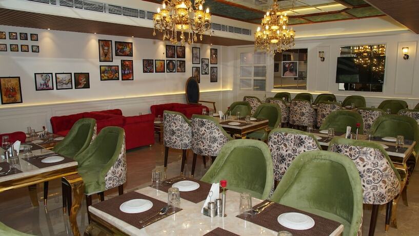 Imagen del bar/restaurante del Hotel Nd Manor. Foto 8