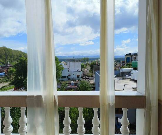 Imagen general del Hotel Nd Manor. Foto 6
