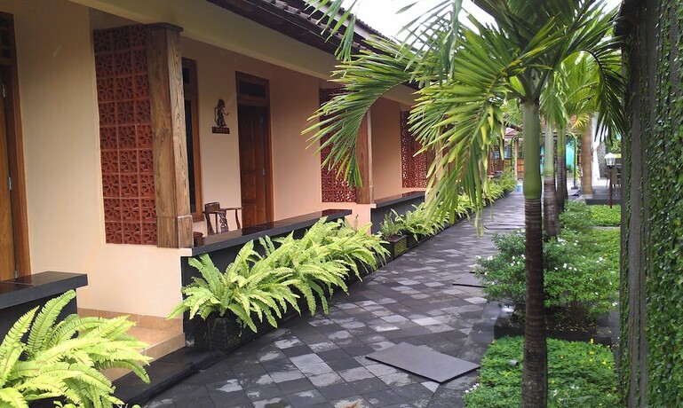 Imagen general del Hotel Ndalem Bantul. Foto 6