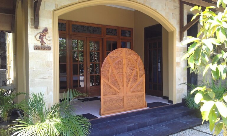 Imagen general del Hotel Ndalem Bantul. Foto 12