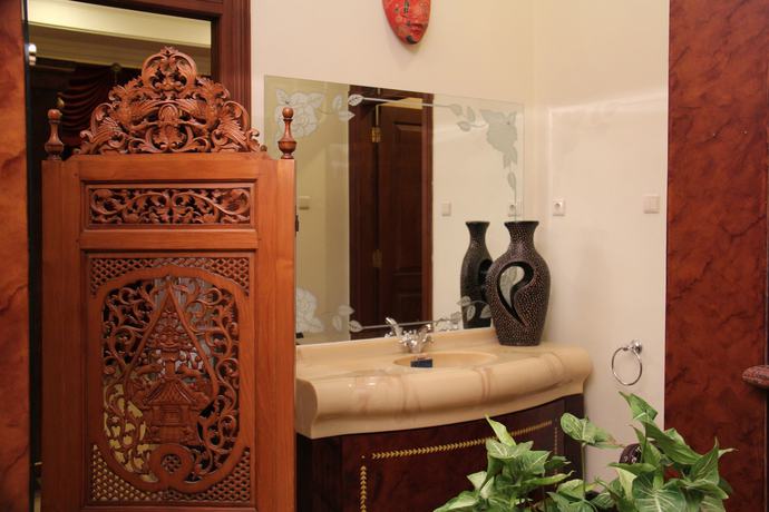 Imagen de la habitación del Hotel Ndalem Nugraheni. Foto 6